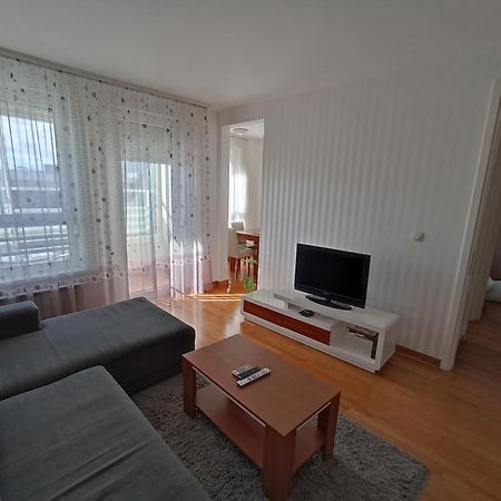 Apartment Tifani Belville Белград Екстер'єр фото