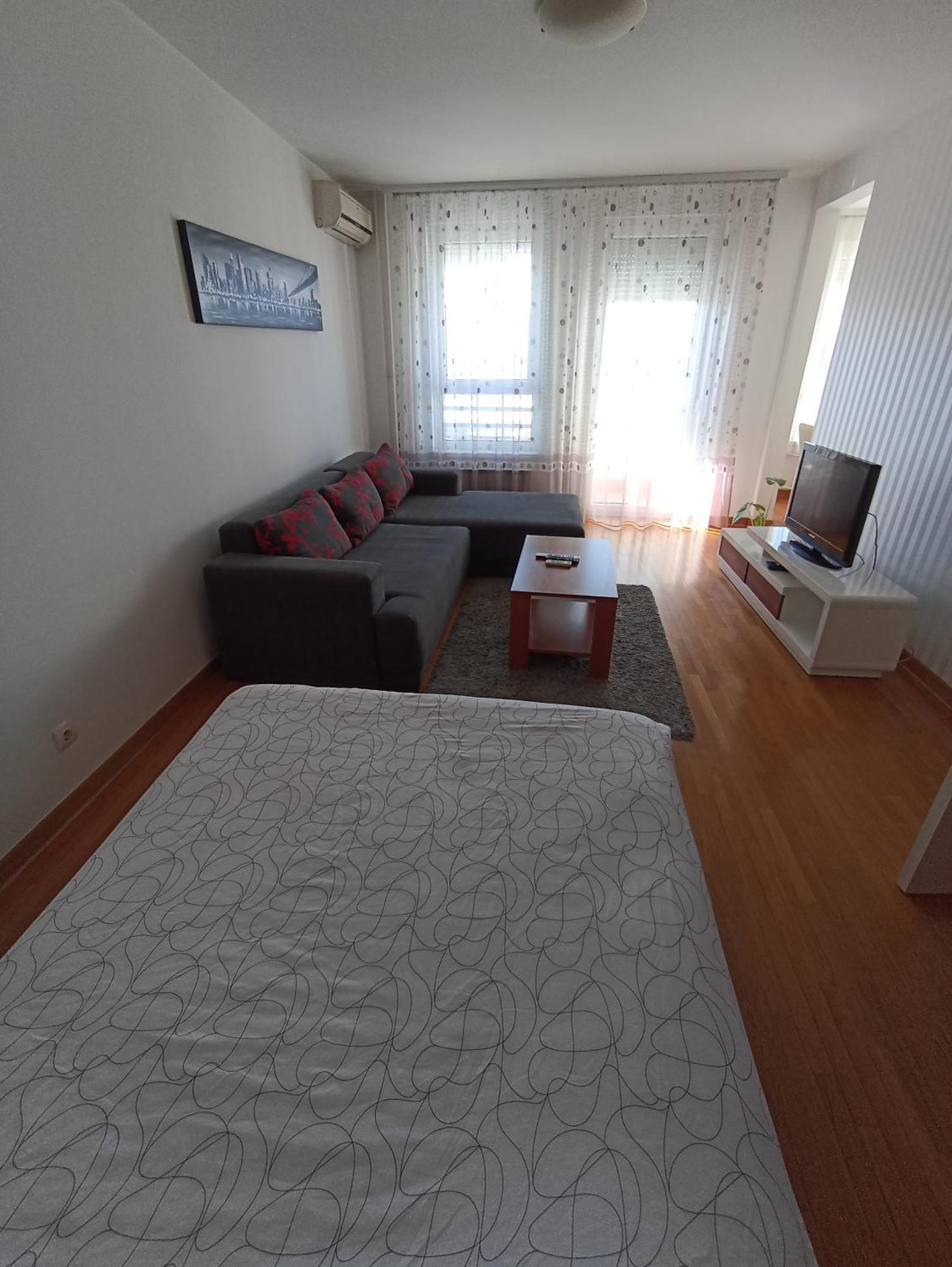 Apartment Tifani Белград Номер фото